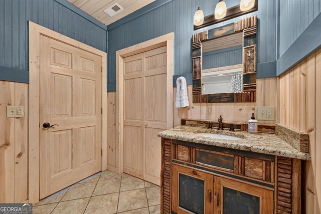 85 Squirrel Chase, Morganton, GA 30560