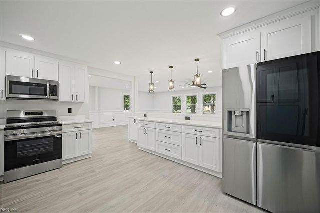 2602 Cecilia TER, Chesapeake, VA 23323