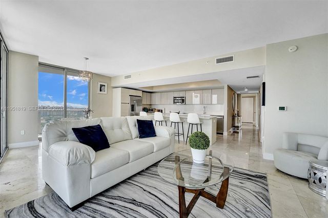 2600 E Hallandale Beach Blvd T3201, Hallandale Beach, FL 33009