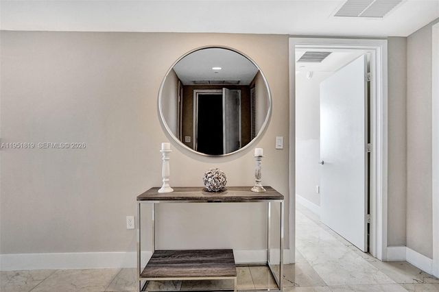 2600 E Hallandale Beach Blvd T3201, Hallandale Beach, FL 33009