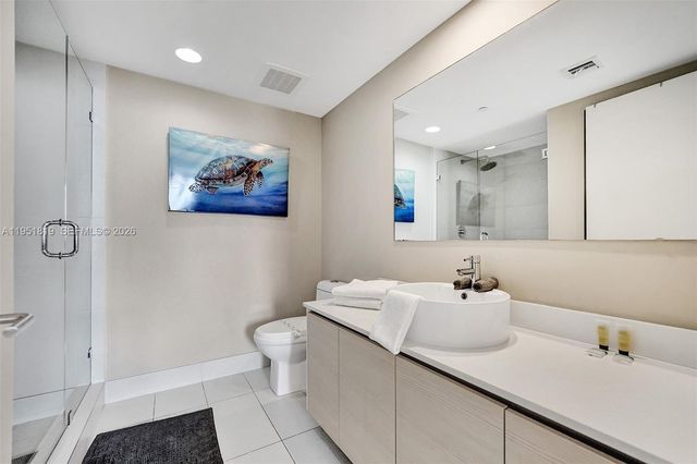 2600 E Hallandale Beach Blvd T3201, Hallandale Beach, FL 33009