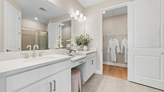 7520 MOONBEAM AVENUE, Sarasota, FL 34241