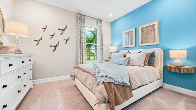 7520 MOONBEAM AVENUE, Sarasota, FL 34241