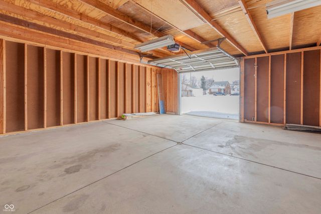 2120 George Street, Anderson, IN 46016