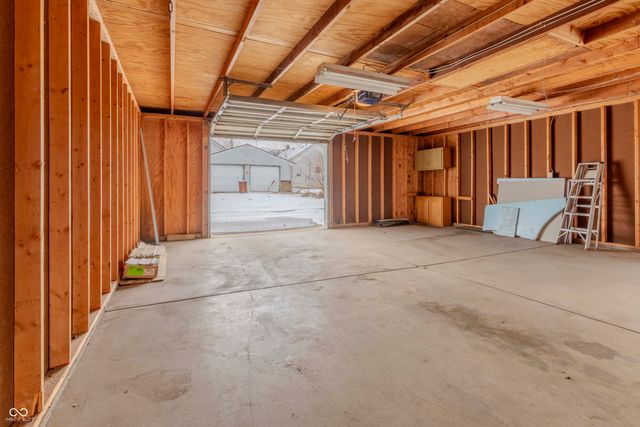 2120 George Street, Anderson, IN 46016