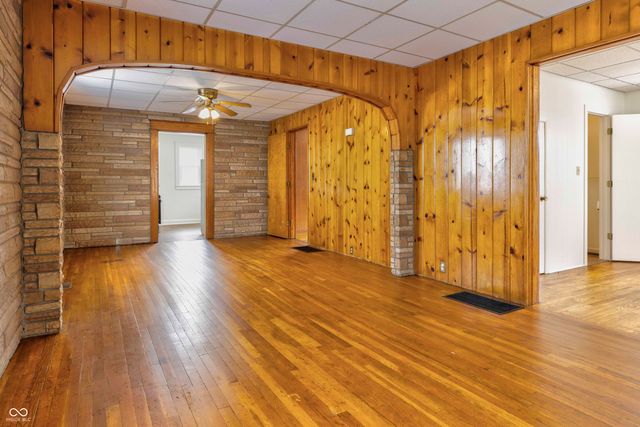 2120 George Street, Anderson, IN 46016