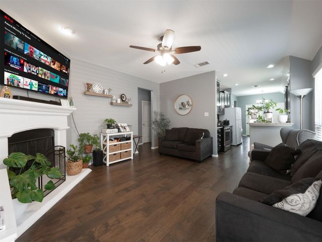 9904 Moccasin Creek Lane, Mckinney, TX 75071