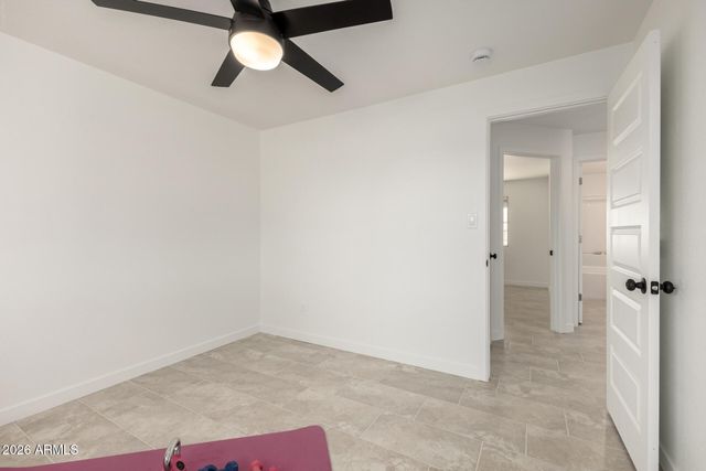 8226 W MEADOWBROOK Avenue, Phoenix, AZ 85033