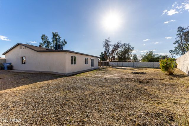 8226 W MEADOWBROOK Avenue, Phoenix, AZ 85033
