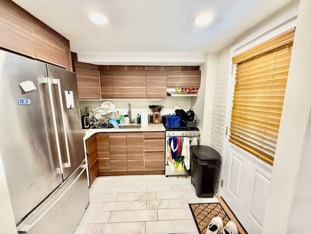 482 Columbus Ave 1, Boston, MA 02118