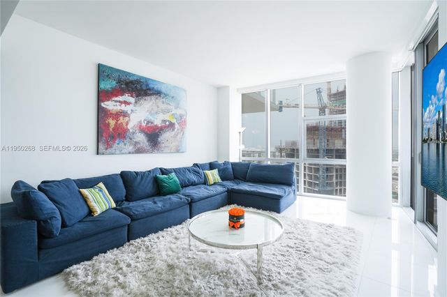 851 NE 1st Ave 2101, Miami, FL 33132