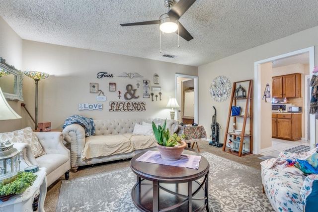 1300 Ray Berglund BLVD, Round Rock, TX 78664