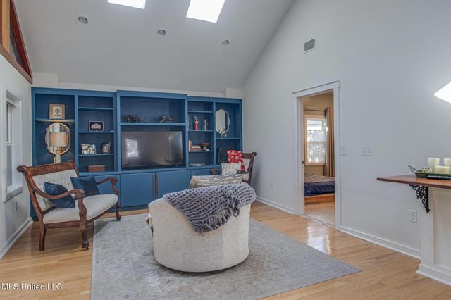 182 Miramar Avenue, Biloxi, MS 39530