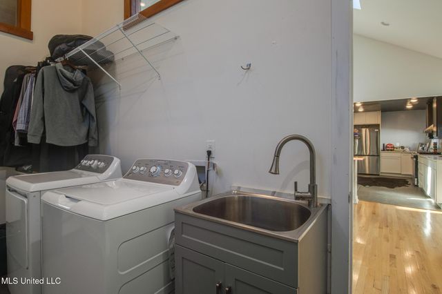 182 Miramar Avenue, Biloxi, MS 39530