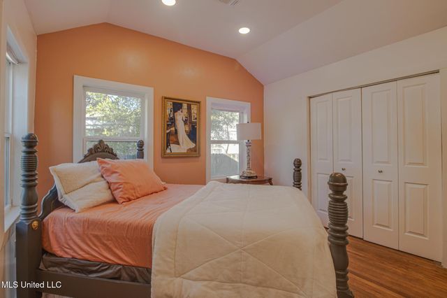 182 Miramar Avenue, Biloxi, MS 39530