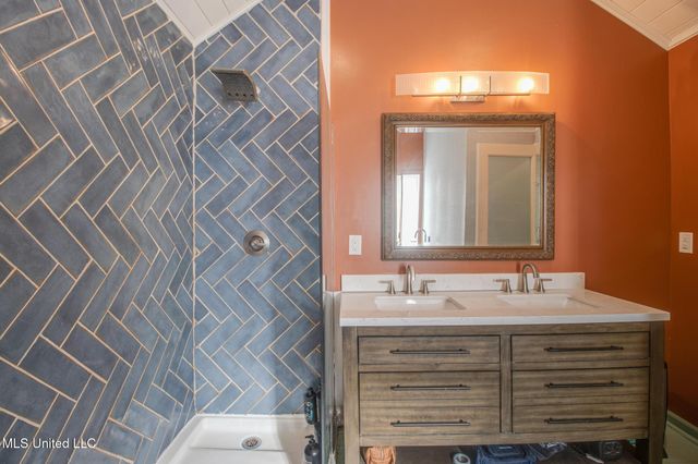 182 Miramar Avenue, Biloxi, MS 39530