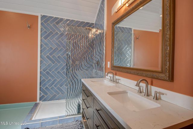 182 Miramar Avenue, Biloxi, MS 39530