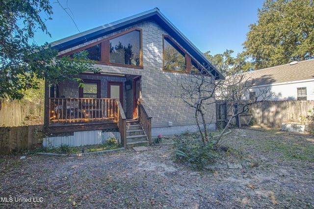 182 Miramar Avenue, Biloxi, MS 39530