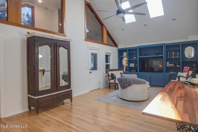 182 Miramar Avenue, Biloxi, MS 39530