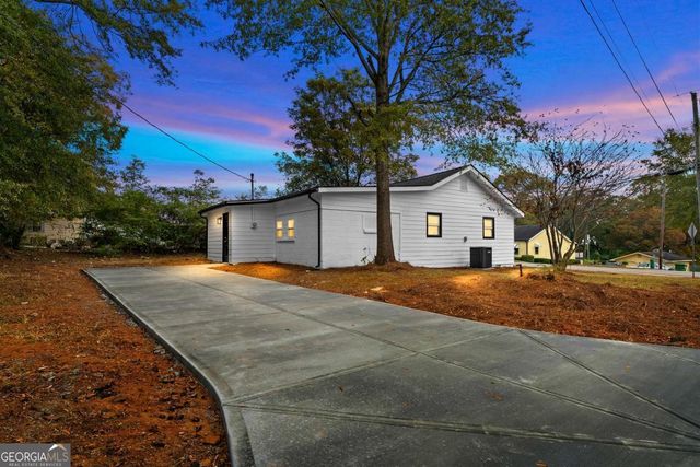 118 Perry Street, Monroe, GA 30655