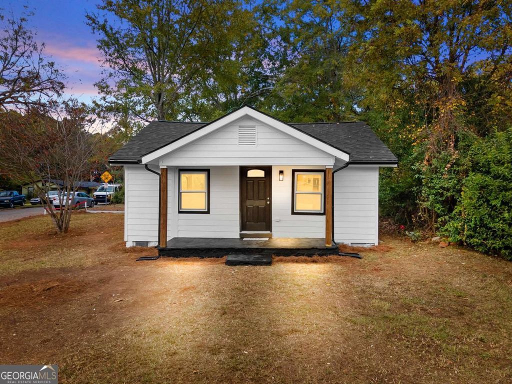 118 Perry Street, Monroe, GA 30655