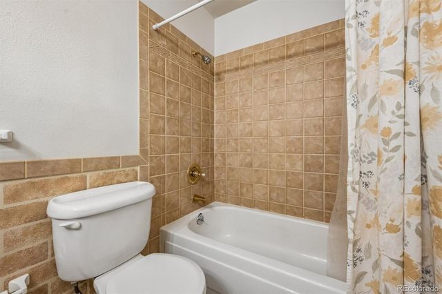 3160 Oak Circle N, Broomfield, CO 80020