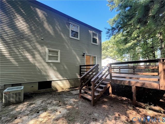 801 Bedrock Ln, Richmond, VA 23224
