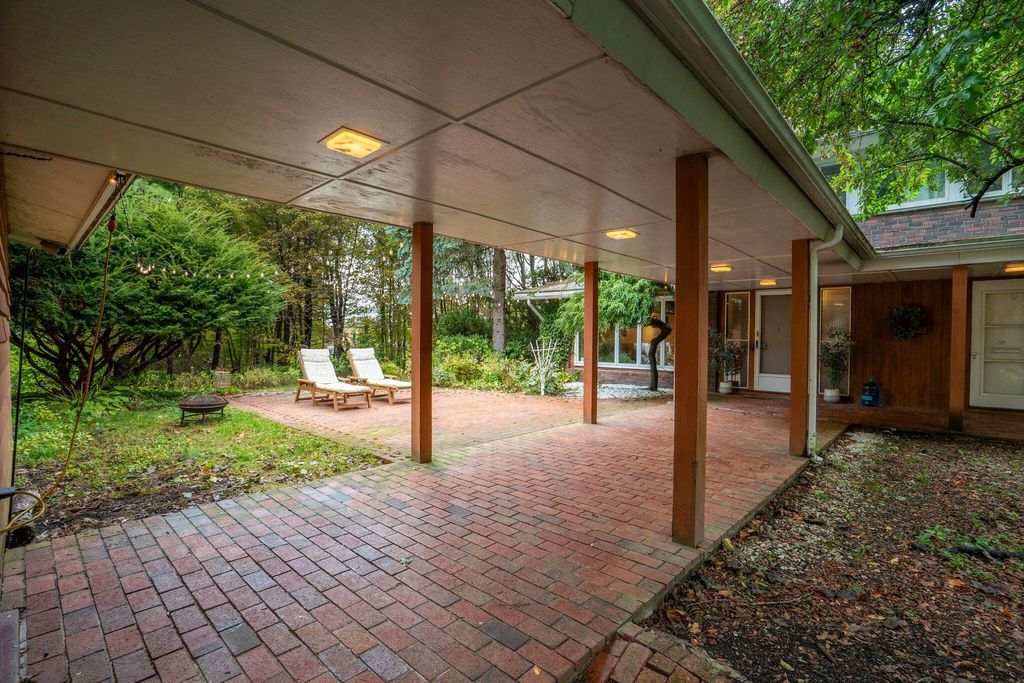 13 Barkley Place, Auburn, ME 04210 — photo 4