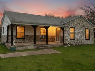617 E 5th Street, Ferris, TX 75125