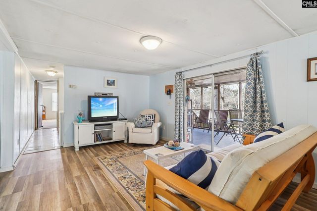 1046 Blacksgate East Road, Prosperity, SC 29127