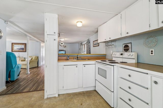 1046 Blacksgate East Road, Prosperity, SC 29127