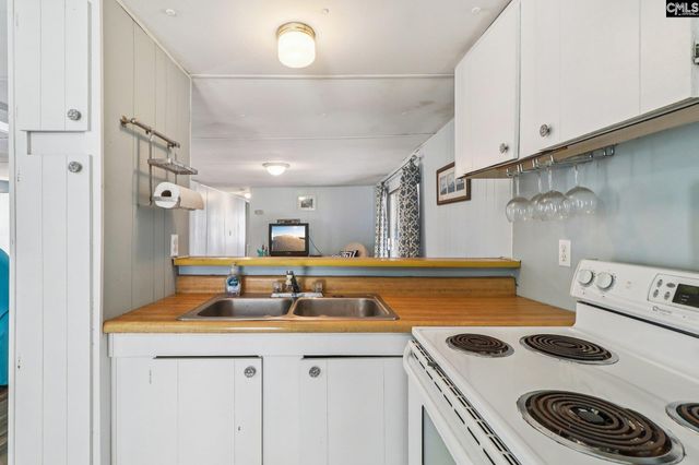 1046 Blacksgate East Road, Prosperity, SC 29127