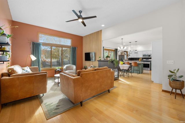 15025 Sea Holly Court, Fort Wayne, IN 46814