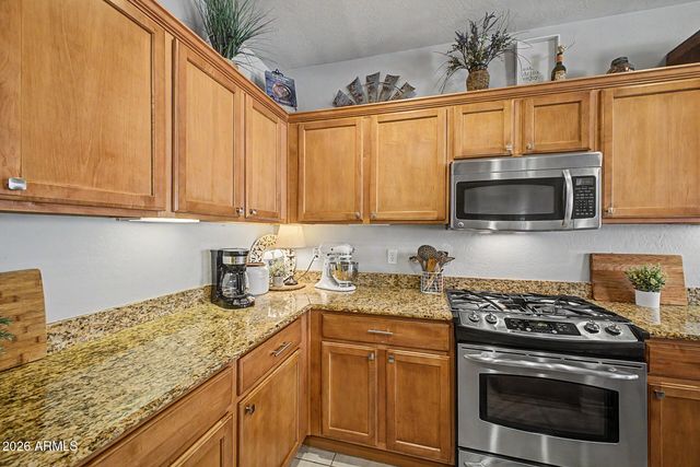 21052 W WHITE ROCK Road, Buckeye, AZ 85396