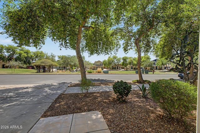 21052 W WHITE ROCK Road, Buckeye, AZ 85396