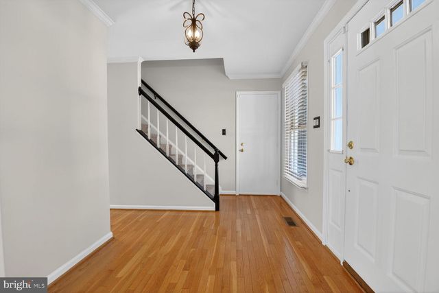 3314 TUCKAWAY CT, Herndon, VA 20171