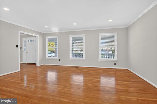 3314 TUCKAWAY CT, Herndon, VA 20171