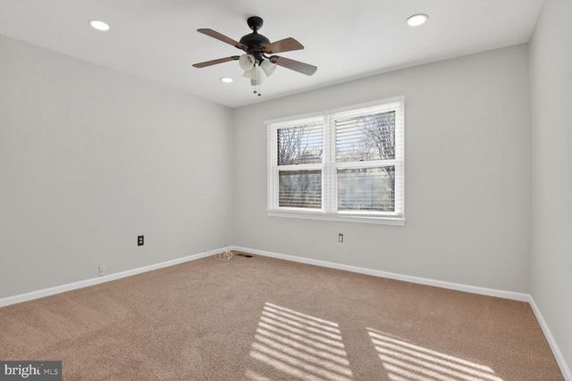 3314 TUCKAWAY CT, Herndon, VA 20171