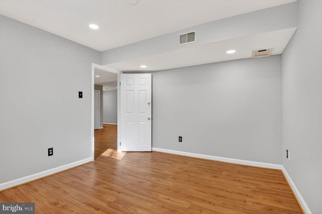 3314 TUCKAWAY CT, Herndon, VA 20171