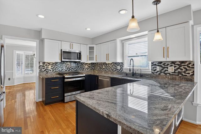 3314 TUCKAWAY CT, Herndon, VA 20171