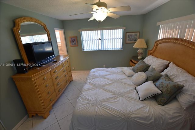 2750 E Emory Dr H, West Palm Beach, FL 33415