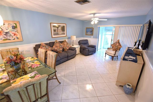 2750 E Emory Dr H, West Palm Beach, FL 33415