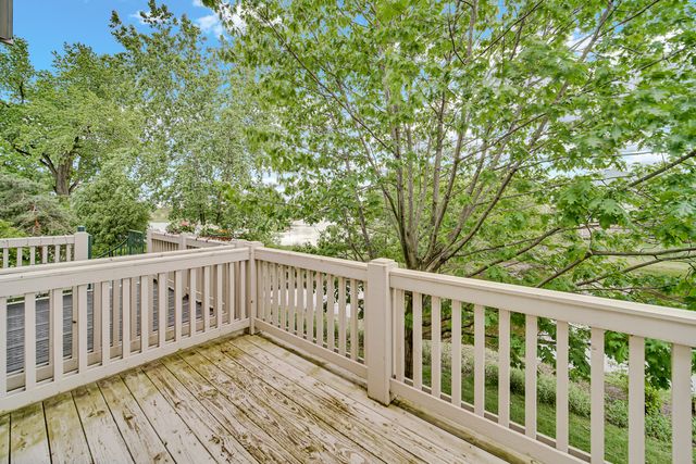 439 Bay Tree Circle, Vernon Hills, IL 60061
