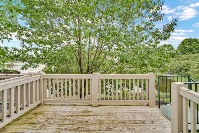 439 Bay Tree Circle, Vernon Hills, IL 60061