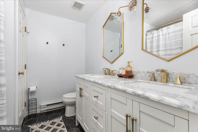 5019 GENERAL BRANCH CT, Sharpsburg, MD 21782