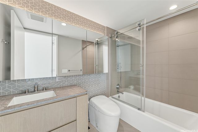 1000 Auahi Street 1400, Honolulu, HI 96814