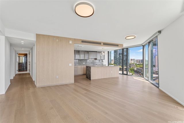 1000 Auahi Street 1400, Honolulu, HI 96814