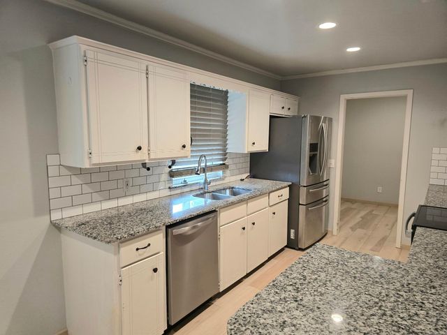 642 CR 1330, Mt Pleasant, TX 75455