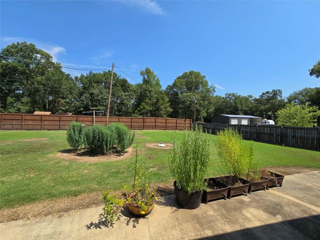 642 CR 1330, Mt Pleasant, TX 75455