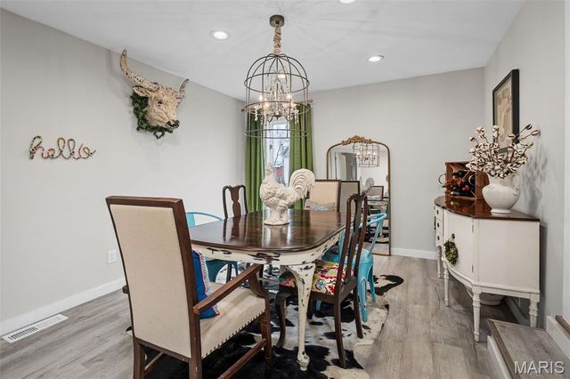 3746 Fee Fee Road, Bridgeton, MO 63044